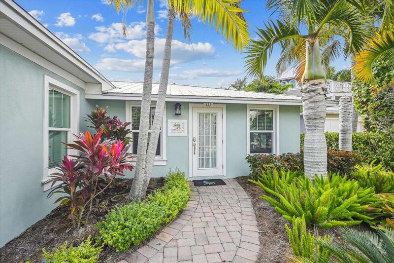 Castaway Cottage