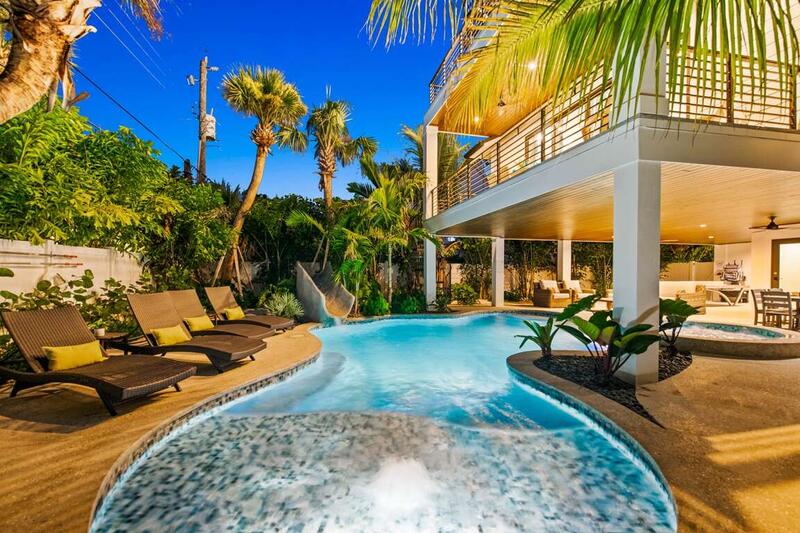 Twilight - Pool Patio